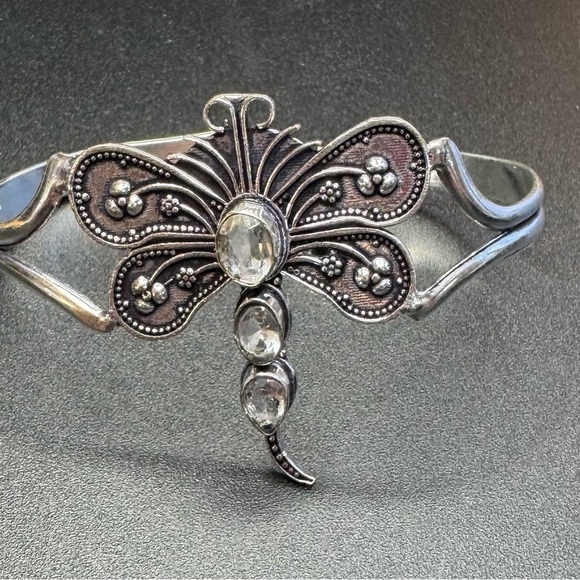 Crystal Topaz 925 Silver Plated Butterfly Bangle 🦋